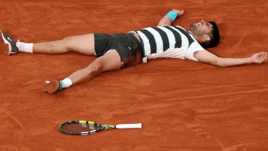 Carlos Alcaraz Menggondol Gelar Roland Garros 2025 setelah Comeback Epik