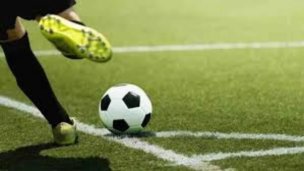 Klub Sepak Bola Indonesia Pertimbangkan Pemain Akademi untuk Menuju Strategi Tim yang Lebih Berkelanjutan