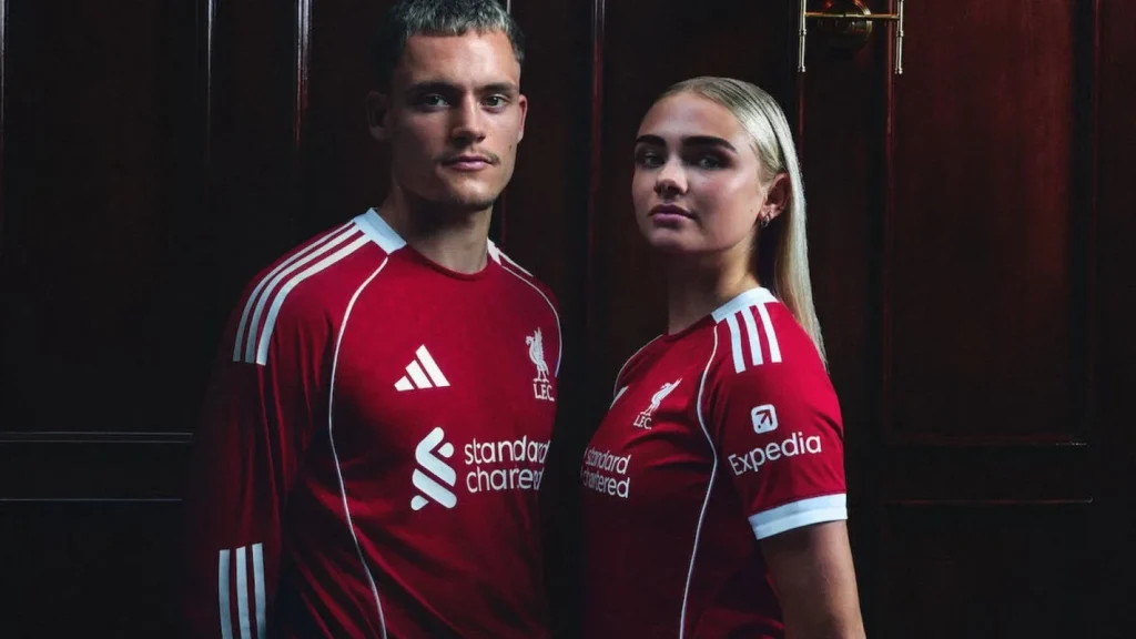 Jersey Baru Liverpool Musim 2025/2026 Terjual 40 Ribu dalam Satu Jam