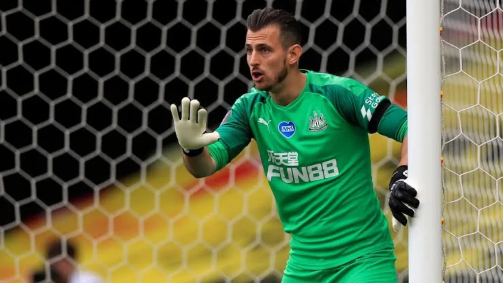 Kiper Pertama Dihukum Aturan Baru Premier League