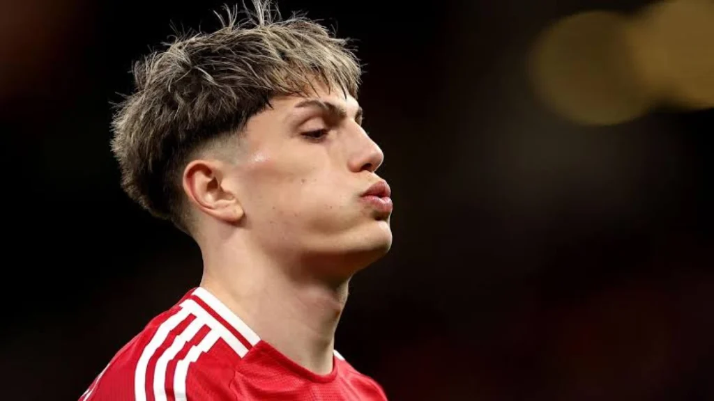 Chelsea FC Dekati Kesepakatan Rekrut Alejandro Garnacho dari Manchester United